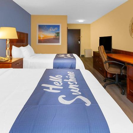 Days Inn By Wyndham Milan Sandusky South Dış mekan fotoğraf